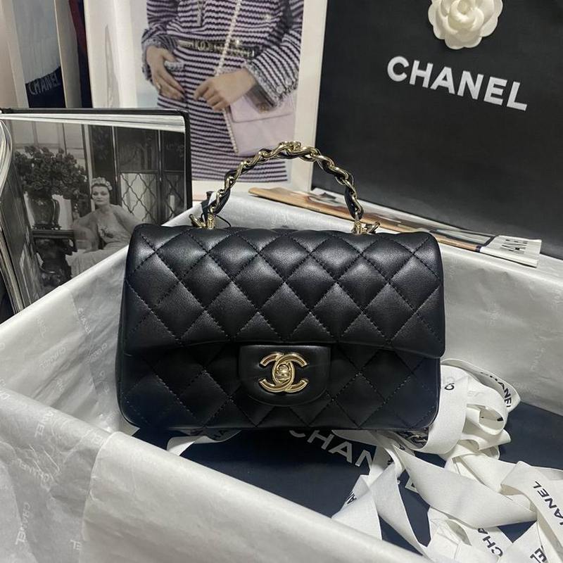 Chanel Handbags 572